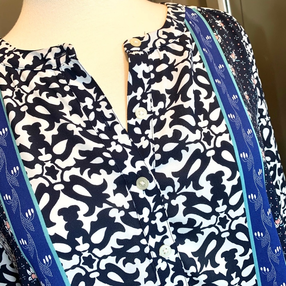 🚫SOLD! NWOT I•LOFT•I Ann Taylor Half Button Print - Picture 5 of 8